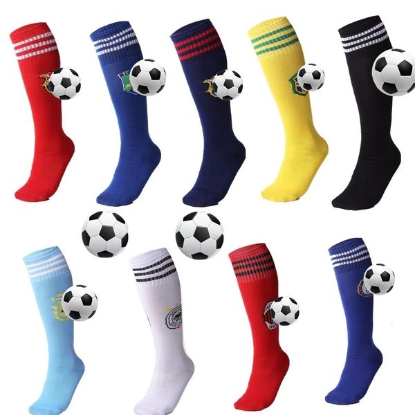 Chaussettes de sport Clubs européens Chaussettes de football pour enfants adultes Bas longs KneeHigh Respirant Antidérapant Sports Jogging Trainning Chaussettes de football 230803