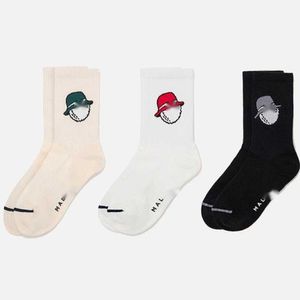 Chaussettes de sport Chaussettes de golf coréennes MALBOIN Chaussettes mi-longues Automne et hiver Couple Chaussettes de golf Chaussettes de baseball pour hommes et femmes Chaussettes de sport