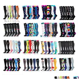 Chaussettes de sport Hommes Hommes Femmes Compression En Gros Football Pack Unisexe Course En Plein Air Cyclisme Longue Pression Bas Highmens Drop D Dhqd3