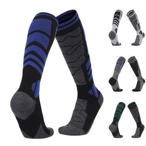 Chaussettes de sport Chaussettes de ski pour hommes Sports de plein air Coussin épais Thermique Comforttable Merino Chaud Chaussette haute pour l'alpinisme Randonnée Sking 231216