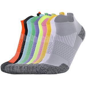 Sportsokken NWT Lente Yoga Sokken Sport Met Label Sokken Casual Effen Kleur Hoge elastische sokken vallen niet gemakkelijk af 231124