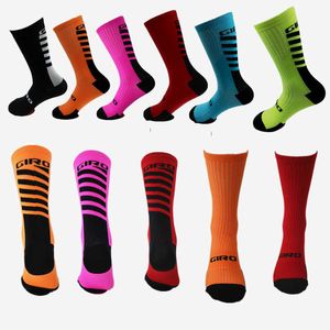 Sports sokken professionele mannen voetbal sokken anti slip voetbal sokken rijden fietsen sport sport novy socks nylon ademende lopende kous j230517