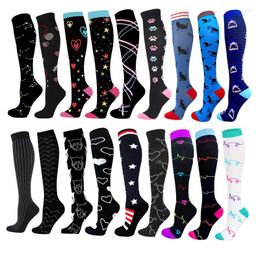 Chaussettes de sport coulant des bas de compression Pression infirmière pour le diabète des œdèmes variqueux circulation sanguine