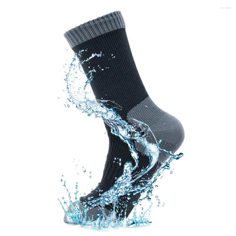 Waterproof sports socks for men for Outdoor Activities - Ideal for Hiking, Climbing, Jogging, Skiing, and Trekking