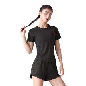 Costume de sport pour le séchage rapide et le costume de yoga respirant pour femmes, l'entraînement à la mode à manches courtes et le costume Fiess,