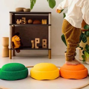 Toys sportifs 13pcs Balance Stepping Stones Block Block Block Block Promouvoir la coordination Sensory Outdoor Toy for Children 231219