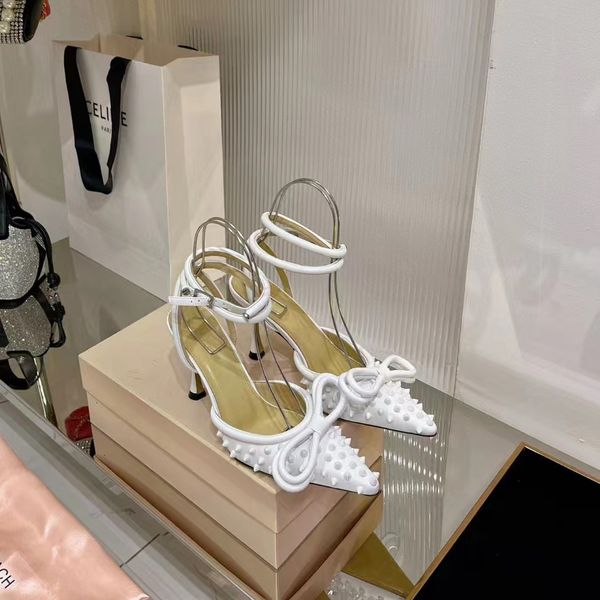 Spot Goods Sandals Femmes Digner Sho H Rivet Decorative Bow CM High Heel Wrap Toe Drs Shoe Casual Fashion Strap Boucle de boucle