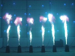 Máquina de fuego de aerosol Llamación del escenario de la llama del proyector de llamas