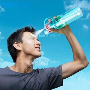 Spray Water Bottle Outdoor Sport Drinkfles met Mist Hydratation Gratis DHL