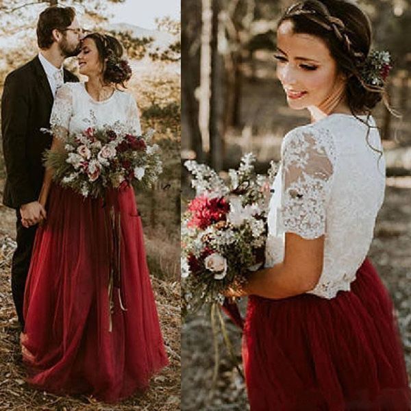 Primavera 2019 Gorgeous Country Western Vestidos de novia con encaje Bolero Chaqueta Joya Cuello Mangas cortas Una línea Vestidos de novia en blanco y burdeos