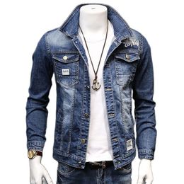 Chaqueta vaquera informal de algodón para hombre, ropa de calle de estilo coreano para estudiantes de escuela, chaqueta vaquera bordada ajustada y bonita para otoño, primavera 2021