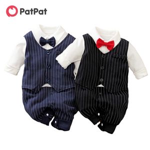 Lente en herfst baby jongen gentleman strikje gestreept jumpsuit een stukjes bodysuits kleding 210528