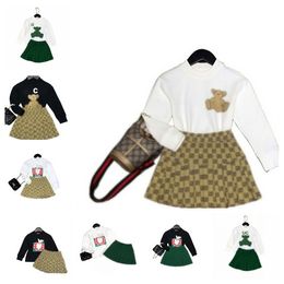Printemps et automne bébé fille designer ensemble chemisier à manches longues jupe deux pièces coton haut de gamme lettre épissage costume taille 90-160 cm h07