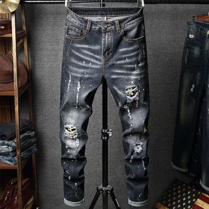 Printemps et automne à la mode jean perforé hommes élastique coupe ajustée Patch pantalon mode décontracté jambe droite Denim 240113