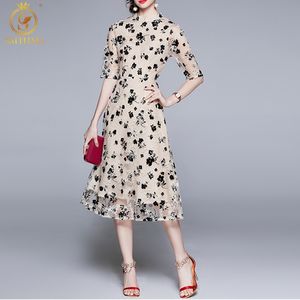 Printemps et été maille flocage fleurs robe mince femmes à manches courtes élégantes robes décontractées Vestidos 210520