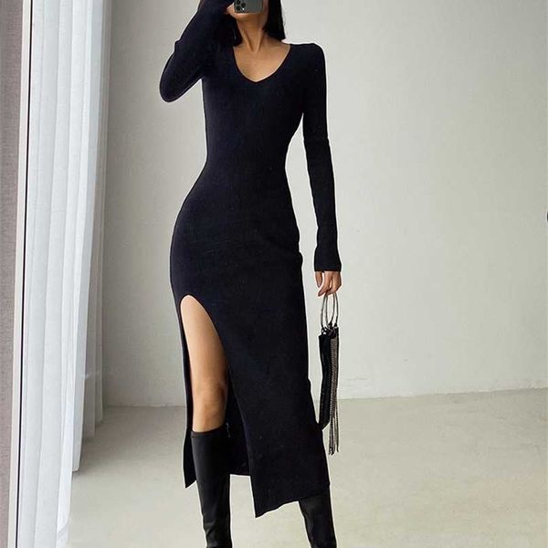 Printemps et hiver Sexy Pull Slit French Robe Femelle Slim Slim Slim Hip-Knit Hip-The-The-gene Robes 211110