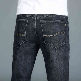 Primavera Autunno 2020 Smart Jeans da uomo Business Fashion Dritto Regular grigio Stretch Denim Pantaloni Classic Men Plus Size 28-40 G0104