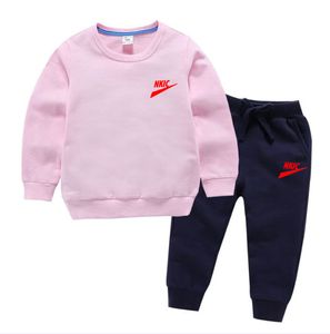 Spring herfst 2 stks sets merk logo kinderen katoen kledingpak baby jongens meisjes kleding kinderen sport hoodies broek fahion peuter trainingspakken