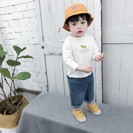 Lente Herfst Jongens Mode Banaan Gedrukte Tops Chic Koreaanse Kinderen Effen Kleur Lange Mouw T-shirts 210615