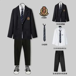 Primavera Autumn DK Suit Mens Student Korean Loose JK UNIFORM Class College Sets Trajes de negocios de abrigo casual para hombres 240326