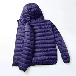 Primavera otoño moda marca chaqueta de plumón de pato ultraligera para hombre ropa de calle coreana abrigo de plumas con capucha ropa cálida para hombres 240105