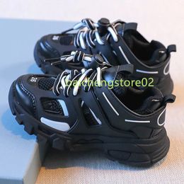 Printemps Autumn Luxury Chaussures pour enfants Boys filles Designer Sports Chaussures Souffrant pour enfants Baby Sneakers Fashion Fashion Outdoor Shoe Athletic EU 23-38 L2