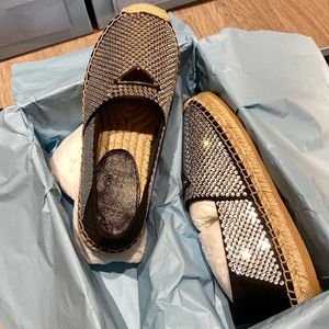 Printemps Automne Luxe Cristaux De Mode série Plat Espadrille Chaussures Femmes Designer Dames Glissement Sur Strass Casual Corde Sole Ballet Mocassins Pantoufles Sandales 35-41