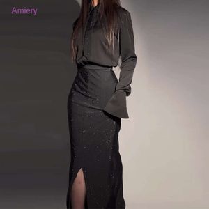 Printemps automne nouvelles femmes à la mode et élégant jupe ensemble industrie lourde diamant chaud fendu Wrap hanche jupes costume chemise pantalons et haut vêtements