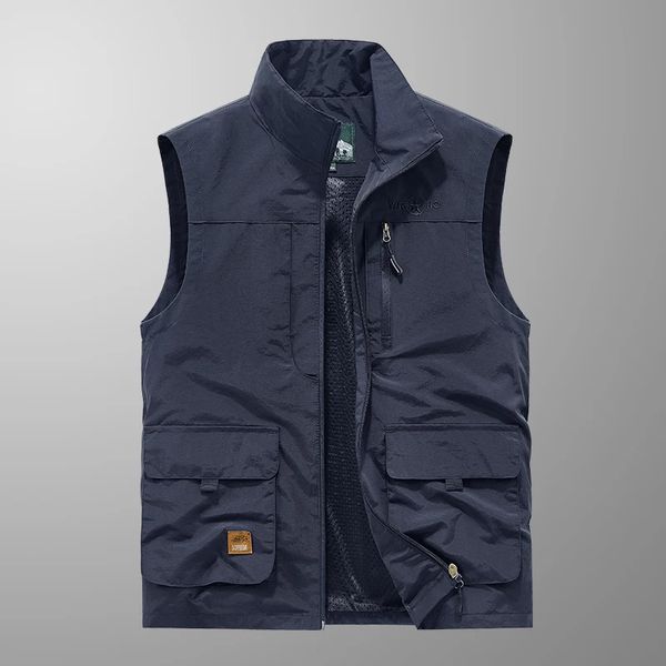 Printemps Automne Extérieur Militaire Noir 2023 Veste sans manches Mode Gilets de pêche pour hommes Poche Pographie Casua Gilet 240119