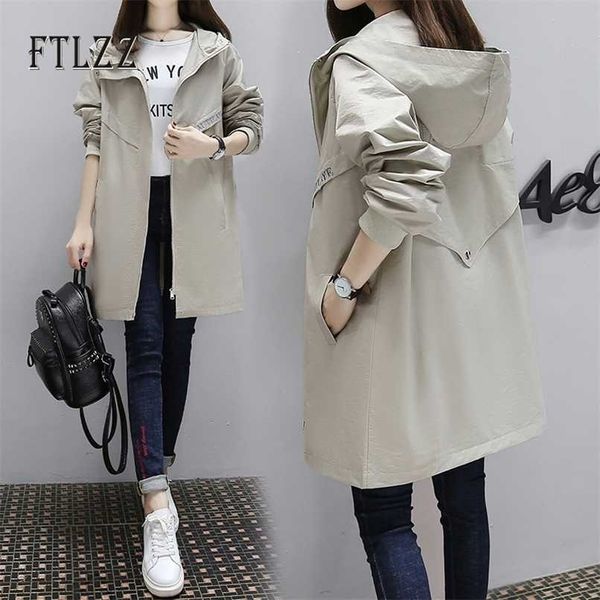 Trench-coat d'automne printemps Femmes Loose Streetwear Long Windbreaker Femme Femme Hooded Plus Taille Corée Vêtements de mode 211021
