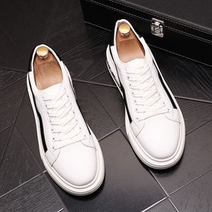 Printemps Automne Blanc Parti Chaussures De Mariage Designer Casual Conduite Mocassins Mocassins Mode Rue Cool Baskets Plates Chaussures Zapatos X40