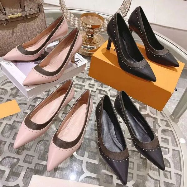 printemps automne femmes Chaussures habillées mode chaussures bateau à talons hauts Designer Cuir imprimé Talon aiguille Lettre pointue sexy Chaussure de bar de salle de bal Grande taille 35-41 avec boîte