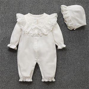 Printemps né bébé fille vêtements dentelle fleurs princesse combinaison chapeaux infantile filles body Onesie 220525