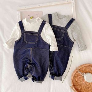Spring Born Romper Lange Mouwen bretels Denim Jumpsuit Baby Stitching Strap Cloth Suit 210515