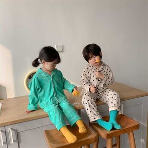 Printemps garçons et filles dessin animé coton pyjama ensembles unisexe doux costume de maison enfant enfants loungewear 2pcs ensembles 211130