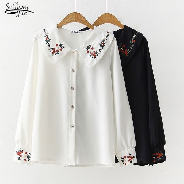 Chemisier en mousseline de soie de printemps blanc lanterne noire chemises à manches longues mignon vintage broderie blouses florales pour femmes 13051 210521