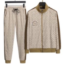 Spring Designer Tracksuit Mens Jacquard Letter Afdrukken Tracksuits Dames Zipper Stripe Rtracksuits Running Suits Patchwork Pants Jacket Macai