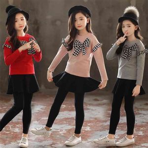 Spring Fall Children's Sports Past Teenage Meisje Plaid Bow Sweatshirt en Black Rok Leggings Katoenen Kleding Set 6 8 11yrs 210622