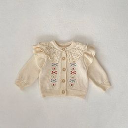 Lente Meisje Baby Lotus Kraag Fly Mouwen Borduren Bloem Trui Jongen Baby Katoenen Vest Tops Kid Fashion Jassen 240301