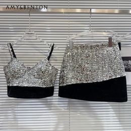 Tempérament HighGrade de printemps Socialite à paillettes Tweed Crop Top Mini jupe Twopiece Sets Femme Girl Sexy Tenues 240516