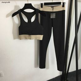 Lente dames nieuw yogapak mode TB letterlintvest dames sportkleding maat S-XL hoogwaardige elastische panty 25 oktober