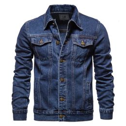 Men de printemps Vestes en denim de revers solides Fashion Motorcycle Jeans Vestes Homme Slim Fit Cotton Casual Black Blue Coats 240327