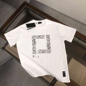 Spring Men T Shish Diseñador Tamisetas Hombres Moda Moda Gráfica Tee Pequeña camisa de manga corta Camiseta S-XL