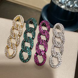 Primavera nuevo diseño Cuelga la oreja Micro incrustaciones de diamantes brillantes borlas de cadena larga pendientes de mujer pendientes de moda joyería de lujo NBb2