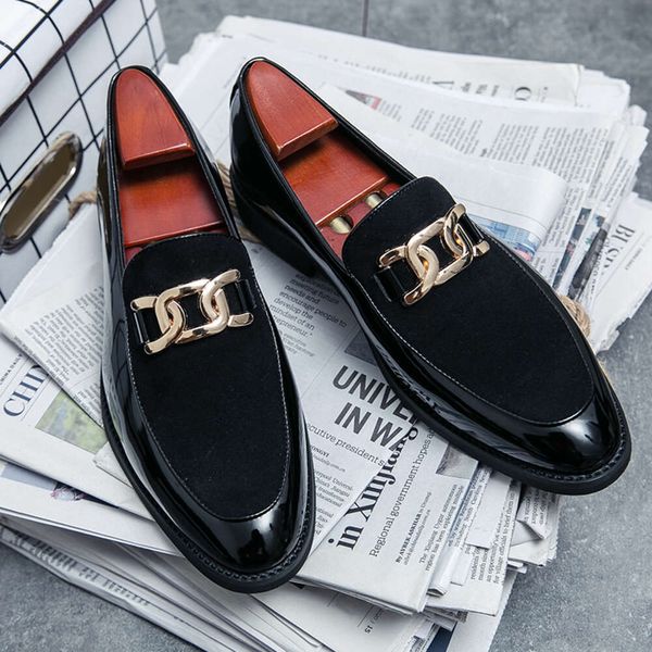 Spring New Fashion Flat Quality Metal Slip on Leisure Loafer dames mocassins Goods Dress Party Men Chaussures