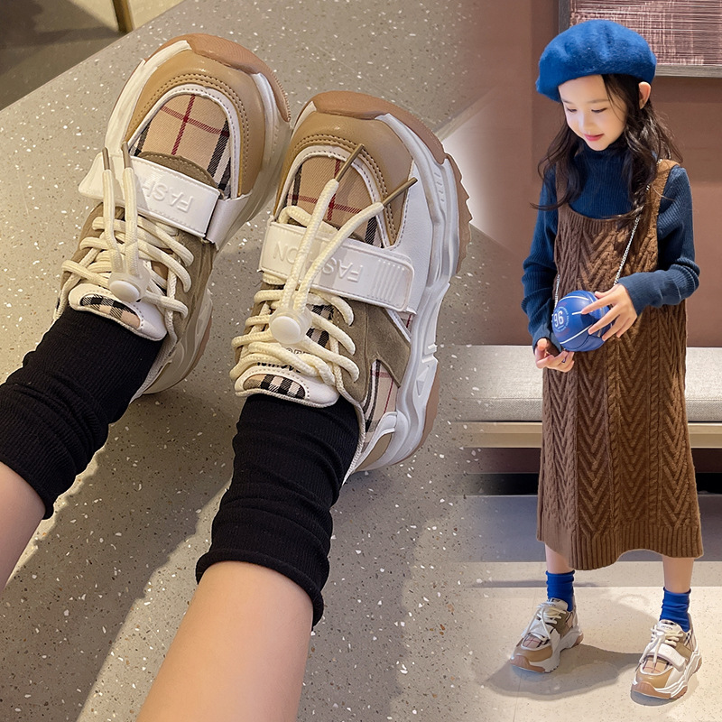 Chaussures de bébé à carreaux printanier Bénéficiers confortables Soft Kids Sneakers Fashion Classical Toile