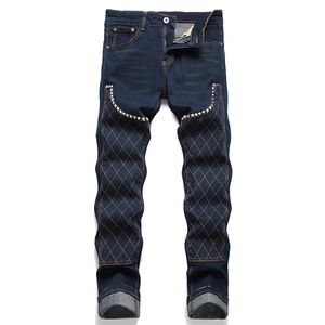 Lente retro klinknageldansje spijkerbroek donkerblauw stiksel collage slanke rek broek zomer casual denim broek mannelijke pantalones para hombre vaqueros