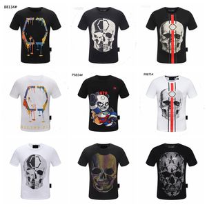 T-shirts pour hommes Polos Designer Mens Skull Diamond t-shirts Manches courtes Marque Printemps et été haute O-Neck Qualité Skulls TShirt tees # CH31