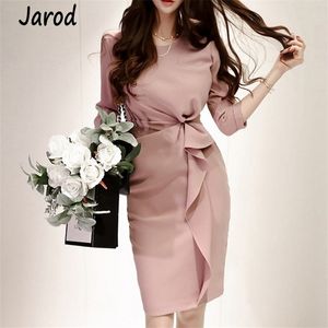 Spring Solid Bandage Ruched Gedrapeerde Potloodjurk Casual Sweet Dresses OL Ruches Schede Bodycon Work Vestidos 210519