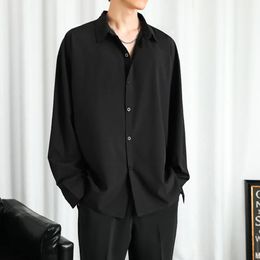 Lente Zomer Lange mouwen Shirt Heren Losse Harajuku voor Mannen Casual Shirts Effen Kleur Zwart Blouses Kraagvorm 240304